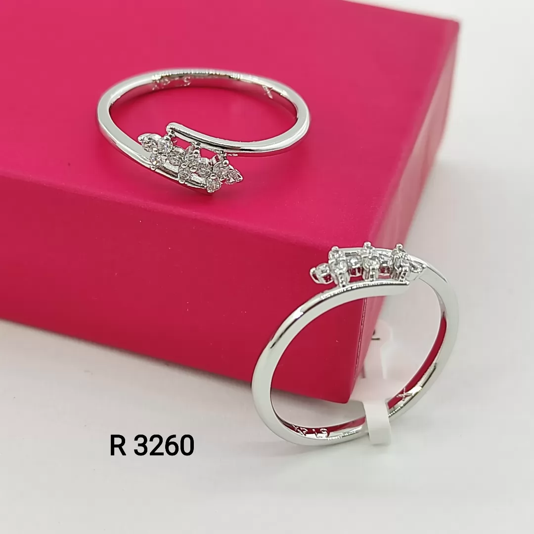 R 3260